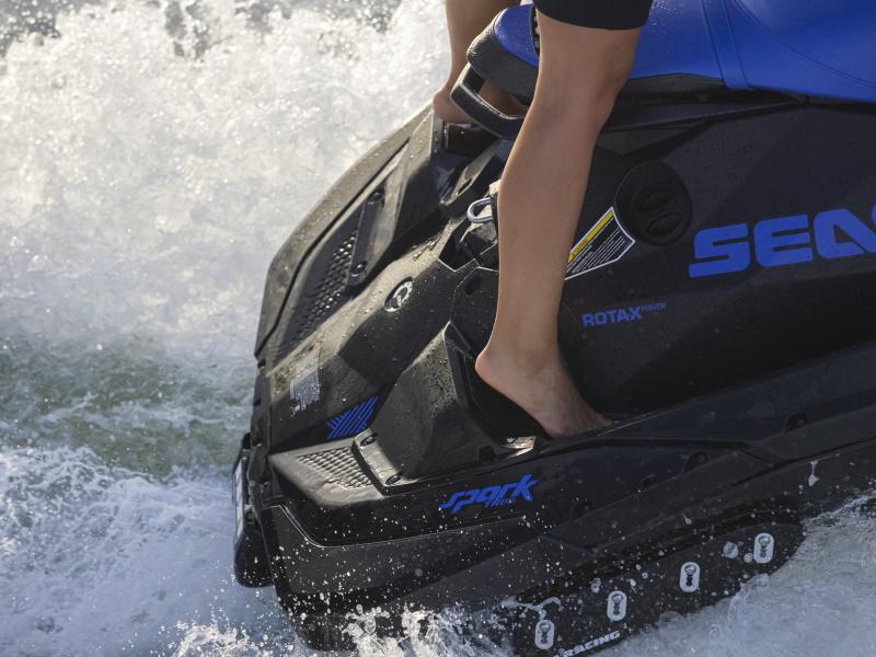 Brand New 2023 Sea-Doo Jetski Spark® Trixx™ 2-up Rotax® 900 H.O. ACE™