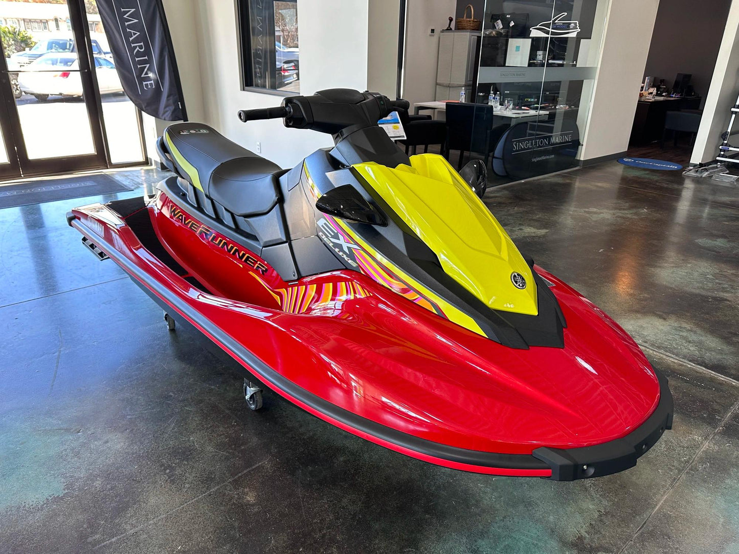 Latest Brand New 2024 Yamaha WaveRunner EX Deluxe