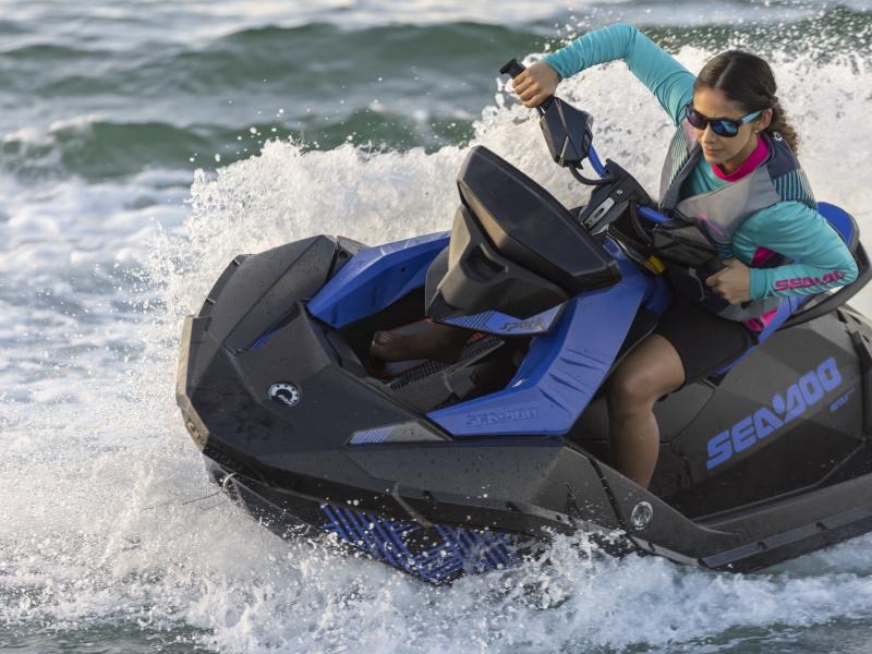 Brand New 2023 Sea-Doo Jetski Spark® Trixx™ 2-up Rotax® 900 H.O. ACE™